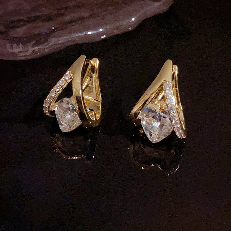 Temperament Geometry Heart shaped Zircon Ear Buckle Blue